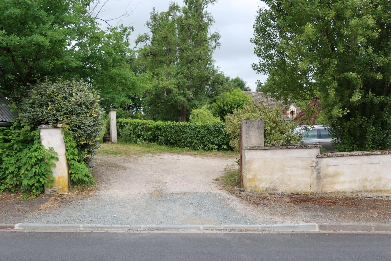 Pres Des Chateaux De La Loire Et Du Zoo De Beauval Céré-la-Ronde Exteriér fotografie